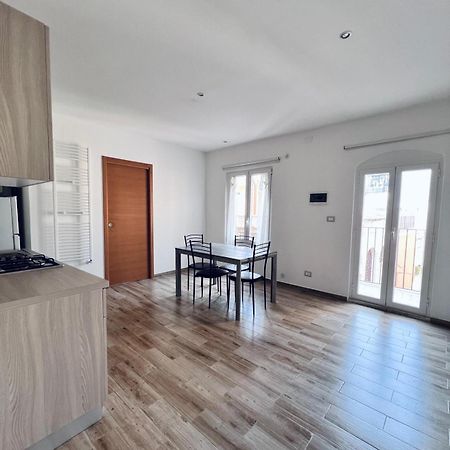 Macario Apartment In The Old Town باري المظهر الخارجي الصورة