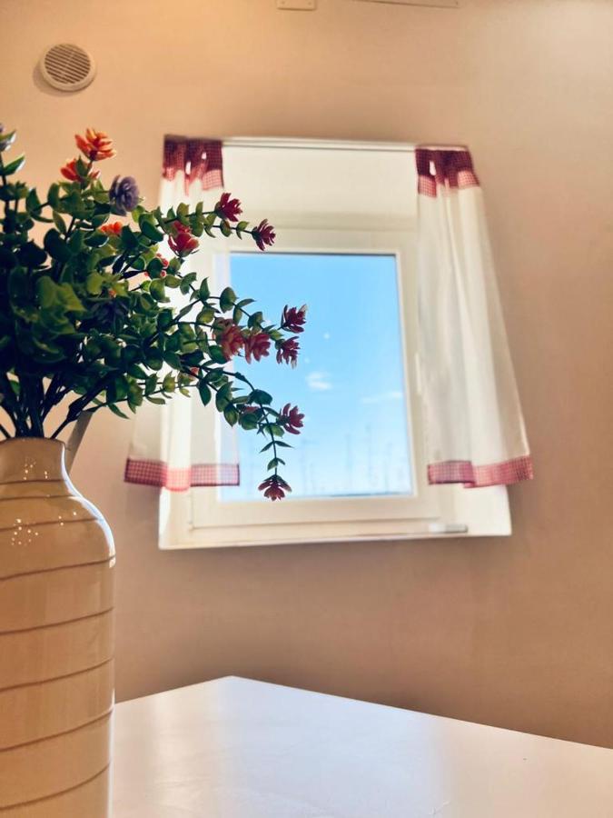 Macario Apartment In The Old Town باري المظهر الخارجي الصورة